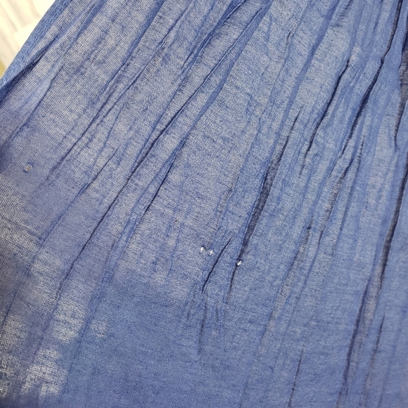 3/$15 Pretty long blanket scarf - Picture 4 of 5